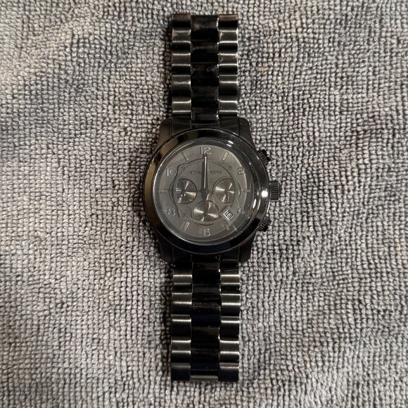 Michael Kors MK8157 Blacked Out Runway Chronograph Men's Watch - Picture 3 of 11